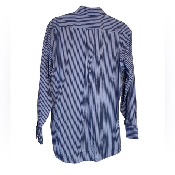 BUNDLE of Kirkland Dress Shirts - Picture 7 of 10